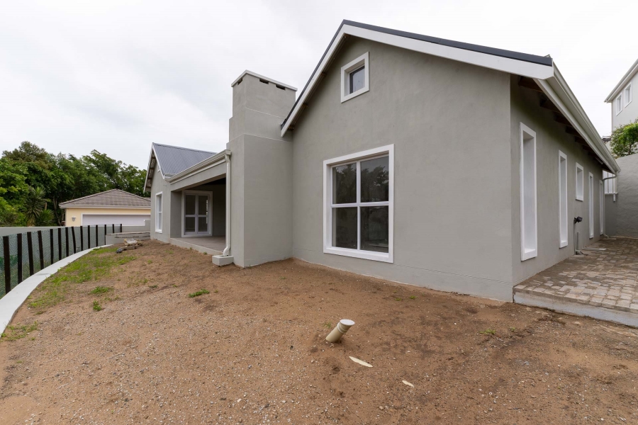 4 Bedroom Property for Sale in Hunters Home Western Cape